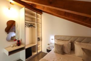 Prisca Luxury Rooms with breakfast