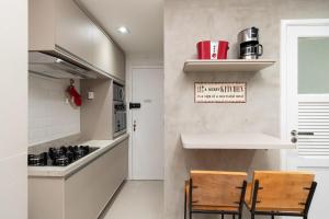 Apartamento decorado a 350m da Praia | SF 159102