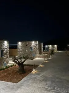 Filotimia - 斯希努萨岛