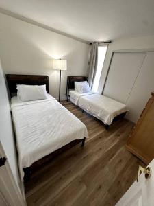 Cozy Centrally-located Condo in Honolulu - 30 day minimum stay