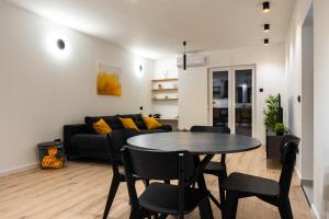 Lumos Residence - Free private parking