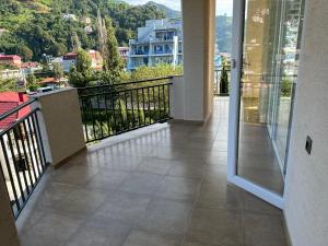 Gonio N305 Sea and Mountain view 2 Bedroom Terrace