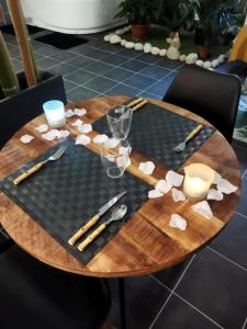 Appartements Studio romantique a Baixas avec Jacuzzi - 35m² : photos des chambres