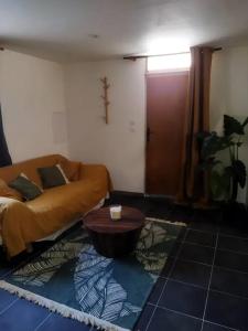Appartements Studio romantique a Baixas avec Jacuzzi - 35m² : photos des chambres