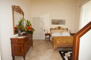 Suite with Spa Bath room in B&B Nel Regno di Napoli