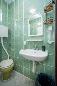 Apartments and rooms with parking space Biograd na Moru, Biograd - 4305