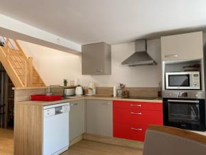 Maison indépendante avec jardin, piscine privée chauffée et Wi-Fi, près de la mer à Jard-sur-Mer - FR-1-336-115