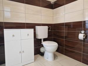 Apartments with parking space Baska, Krk - 18873