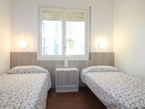 Casa con Jardín a 100m de la Playa de la Farella, Wifi y Garaje Privado - ES-228-175