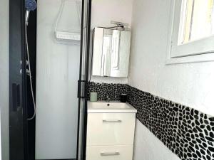 Charmant T2 climatisé avec parking privé dans la pinède - FR-1-607-202