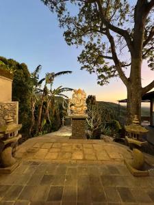 Harvest Palace Munduk