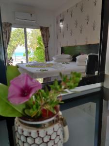 Crown Beach Villas with direct access to the Bikini Beach