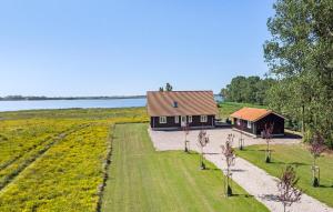 4 Bedroom Amazing Home In Askø