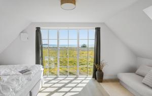 4 Bedroom Amazing Home In Askø