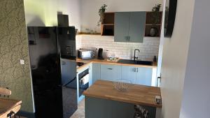 F2 cosy au centre de La Châtre