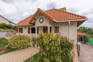 VILLA de charme SAINTE LUCE