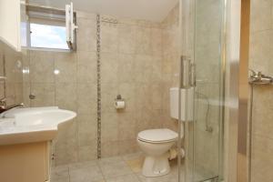 Apartments with parking space Baska, Krk - 22713