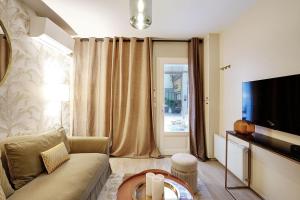 Apartment with terrace - Parc monceau