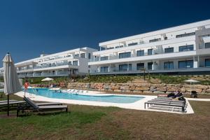 Modern & bright apart sea view