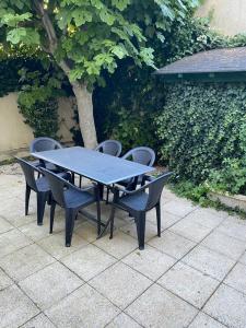 Maisons de vacances Malebranche - Maison en hypercentre avec cour : Maison 3 Chambres