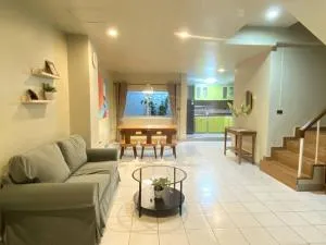 A House near Mahidol Salaya - Ban Wat Sala Daeng