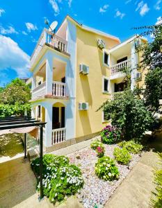 Villa Dionis