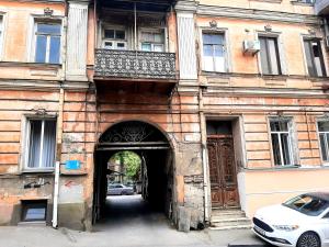 Комната студия в Старом Тбилиси