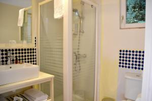 Hotels Hotel les Grands Chenes : Bungalow 1 Chambre (3 Personnes)