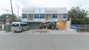 RedDoorz at EBM One Building