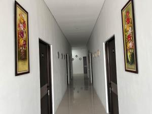 Urbanview Syariah near Stadion Manahan Solo