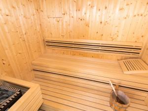 New white villa, 60 m², pool 