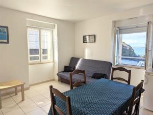 Appartements Face a la plage et au falaise- Endroit calme : photos des chambres