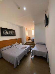 Standard Quadruple Room room in Hostal Drassanes