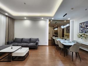 Căn Hộ 2 Phòng Ngủ Tại The Matrix One