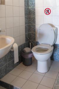 Cassandra Apartment Plataria