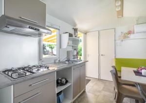 Mobil-home de Laura et Angélique au camping Le Neptune jusquà 4 personnes