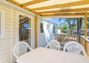 Mobil-home de Laura et Angélique au camping Le Neptune jusquà 4 personnes