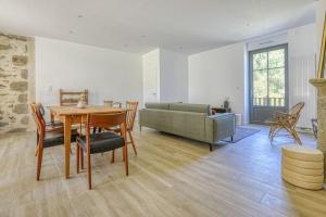 Maisons de vacances Gite de l-Etoile, maison renovee a 18min du PuyduFou : photos des chambres