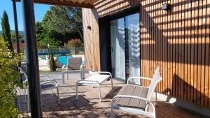 Appartements Terre de Crussol - Gite 3 etoiles en Ardeche, avec piscine et clim, 2-4 personnes : photos des chambres