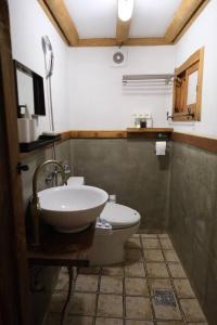 Hanok with a small yard in JEONJU Hanok Village