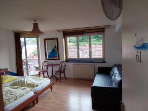Double Room with Shared Bathroom room in Oldtown Hostel Otter