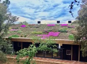 Gran casa de madera con vistas al mar - San Miguel de Fluviá