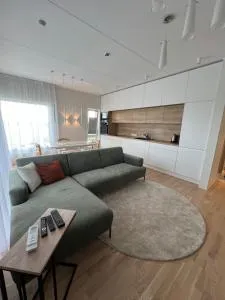 Cozy suburban apartment - Uhti