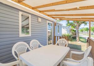 Mobil-home de Laura et Angélique au camping Le Neptune jusquà 6 personnes