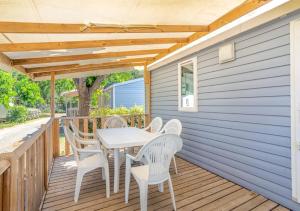 Mobil-home de Laura et Angélique au camping Le Neptune jusquà 6 personnes