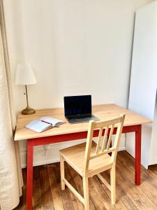 Appartements Appartement PINEDE - 2 chambres - Centre ville : photos des chambres