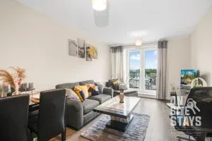 OnSiteStays - Charming 2BR in Central Hatfield with Parking - Welwyn Garden City