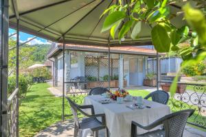 Zio Enry Garden Orta Lake - Happy Rentals