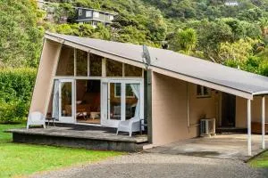 Pearl Magic - Mangawhai Heads Holiday Home - Waipu Cove