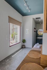 Sunny Nest with a sea view by Salt Apartments